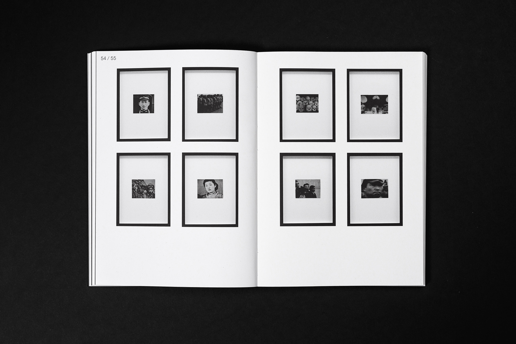 Doppelseite mit 8 gerahmten Werken / Double page with 8 framed works